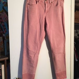 Universal Thread Mid-Rise Skinny Faded Jeans